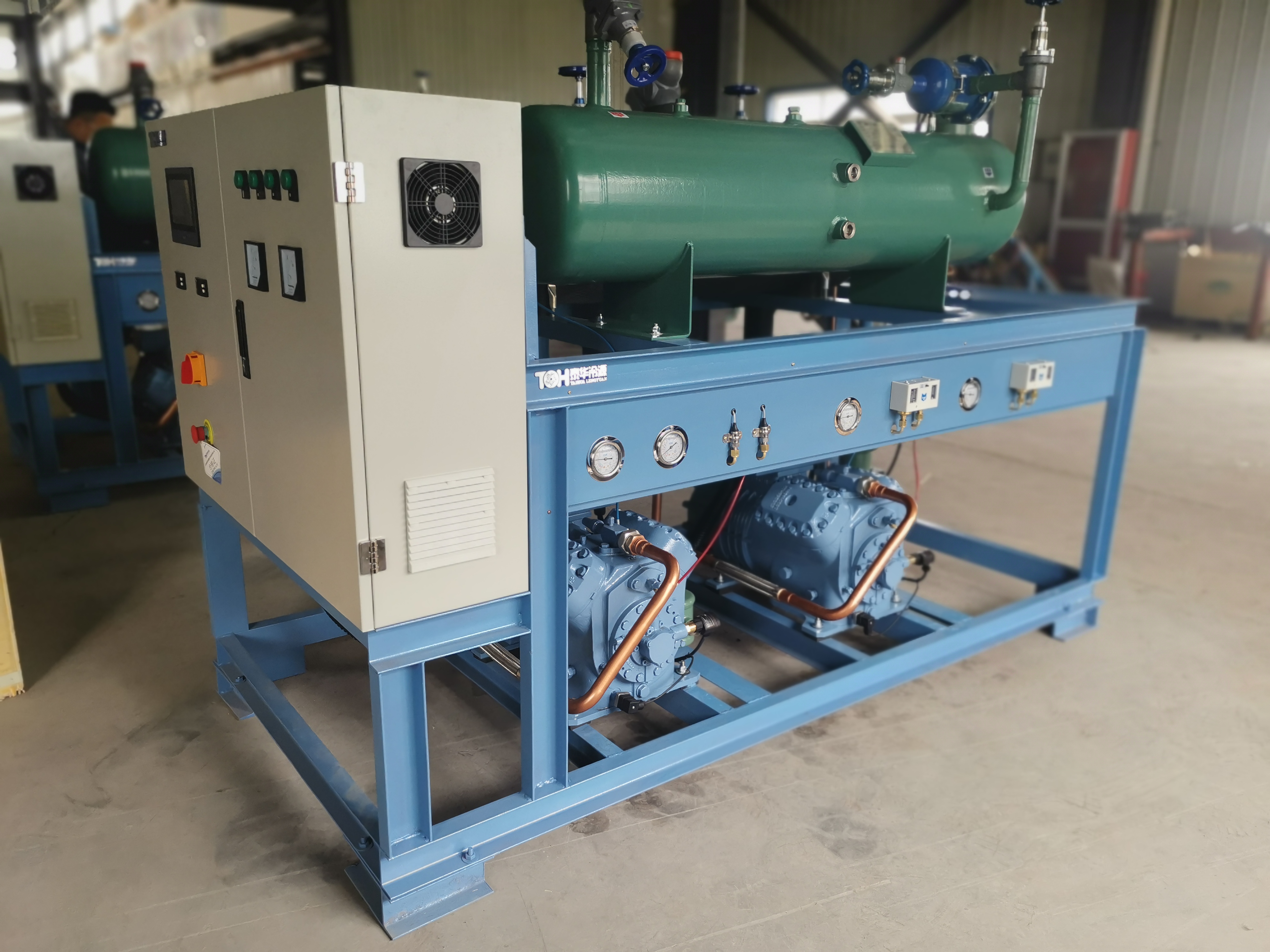 活塞並聯壓縮機組